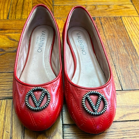 Valentino red flats size: 7